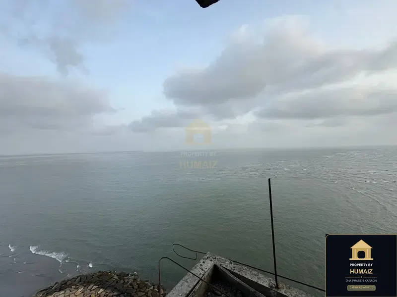 5-Bed Luxury Penthouse (Sea Facing, 5 Bath, Suite 1) at HMR Waterfront For Sale in DHA Phase 8 Karachi — Photograph 11
