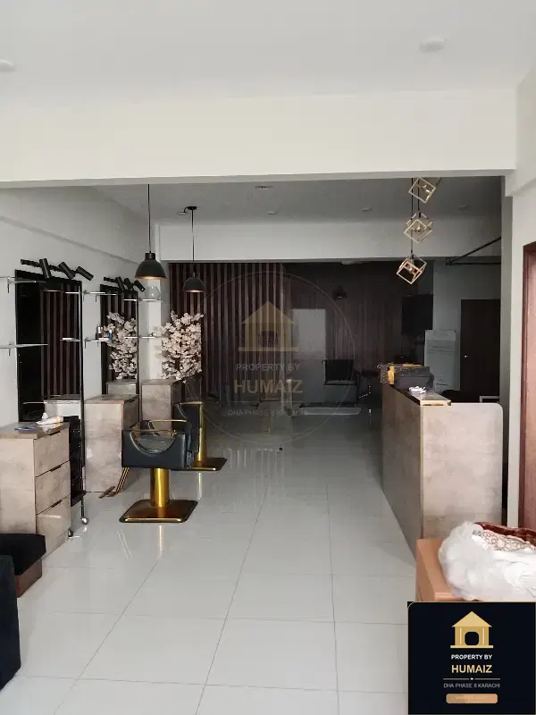 113 Sq. Yd. Corporate Office Space (1 Bath, Unit 6) on Al-Murtaza Commercial For Rent in DHA Phase 8 Karachi — Photograph 4