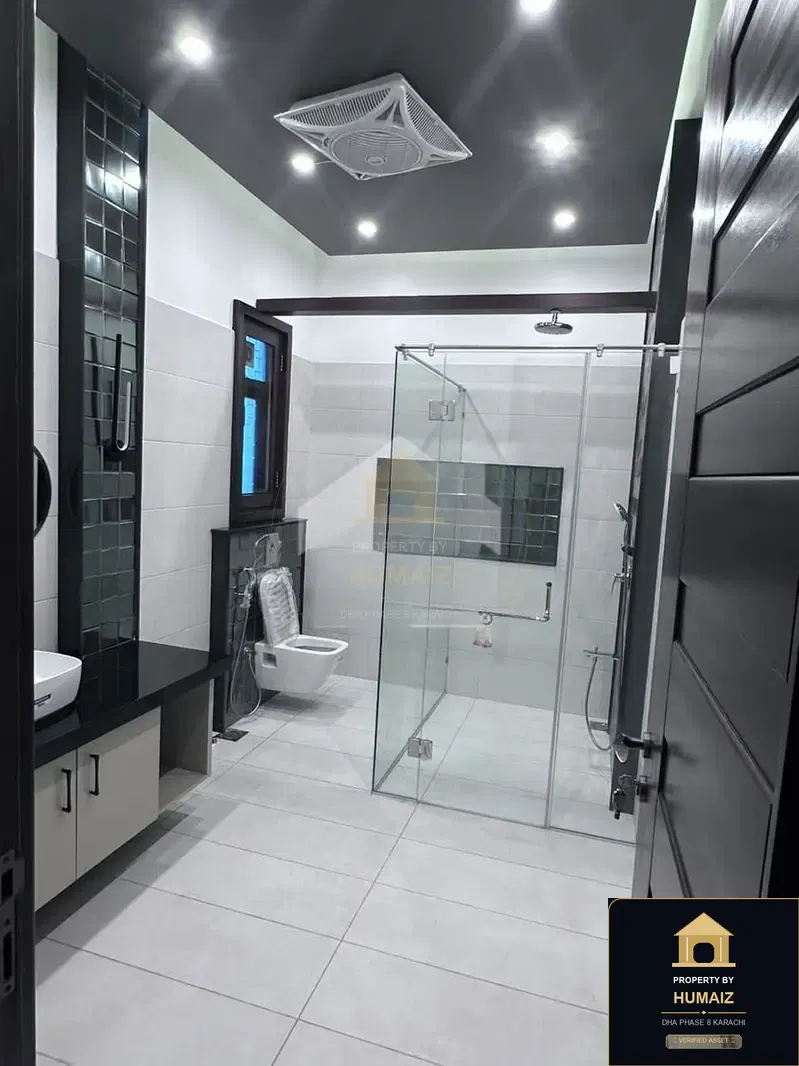500 Sq. Yd. 6-Bedroom Luxury Villa (Basement, 6 Bath, Residence 163) in DHA Phase 8 For Sale in DHA Phase 8 Karachi — Photograph 12