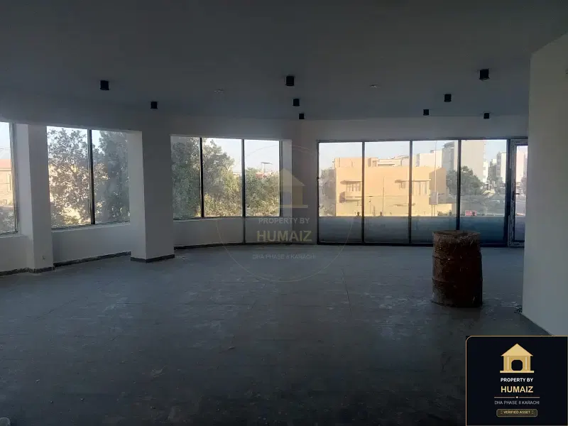 250 Sq. Yd. Corporate Office Space on Zulfiqar Commercial For Rent in DHA Phase 8 Karachi — Photograph 8