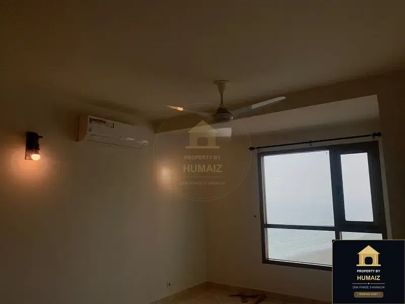 180 Sq. Yd. 2-Bedroom Luxury Villa at Pearl Towers For Sale in DHA Phase 8 Karachi — Photograph 4