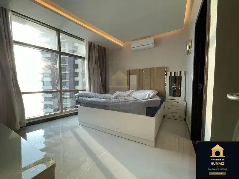 4-Bedroom Luxury Apartment (Sea Facing, 5 Bath, Suite 3) at The Views For Rent in DHA Phase 8 Karachi — Photograph 16
