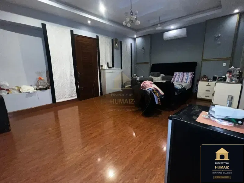 500 Sq. Yd. 6-Bedroom Luxury Villa on Khayaban-e-Tariq For Sale in DHA Phase 8 Karachi — Photograph 6