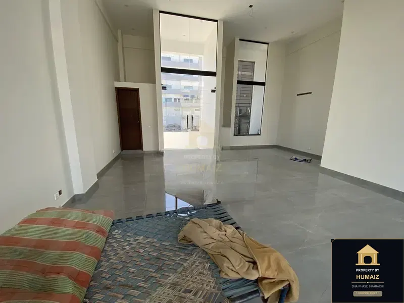200 Sq. Yd. Commercial Retail Shop (Basement, Unit 6) on Zulfiqar Commercial For Rent in DHA Phase 8 Karachi — Photograph 3