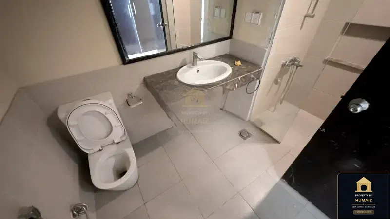 2-Bedroom Luxury Apartment (Sea Facing, 4 Bath, Suite 3) at Coral Towers For Sale in DHA Phase 8 Karachi — Photograph 18