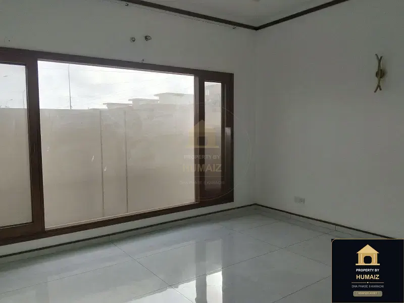 500 Sq. Yd. 7-Bedroom Luxury Villa (Corner, 6 Bath, Residence 11) in DHA Phase 8 For Sale in DHA Phase 8 Karachi — Photograph 7