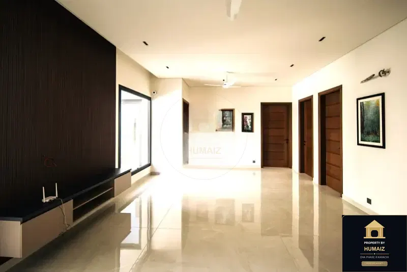 500 Sq. Yd. 6-Bedroom Luxury Villa (Basement, 7 Bath, Residence 24) in DHA Phase 8 For Sale in DHA Phase 8 Karachi — Photograph 14