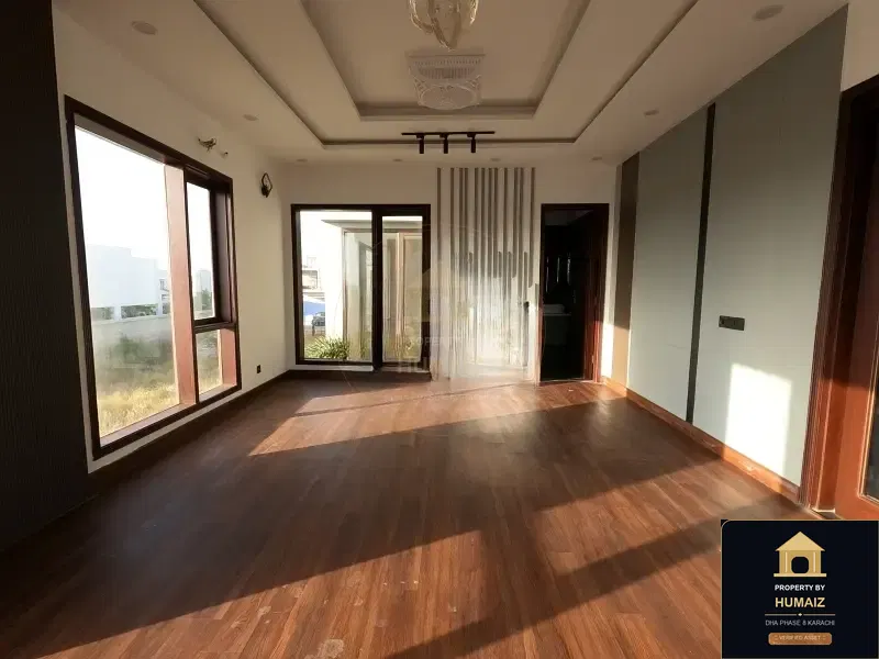 500 Sq. Yd. 6-Bedroom Luxury Villa (West Open, 6 Bath, Residence 7) in Khayaban-e-Shujaat For Sale in DHA Phase 8 Karachi — Photograph 27