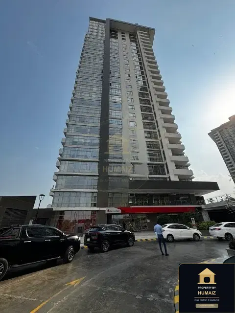 167 Sq. Yd. Commercial Retail Shop at Emaar Oceanfront For Rent in DHA Phase 8 Karachi — Photograph 2