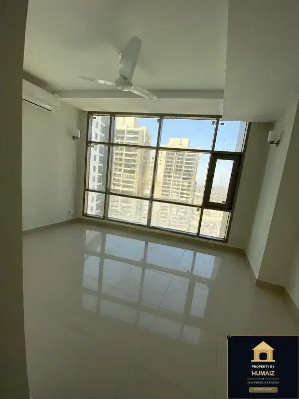 3-Bedroom Luxury Apartment (4 Bath, Suite 14) at Pearl Towers For Rent in DHA Phase 8 Karachi — Photograph 10