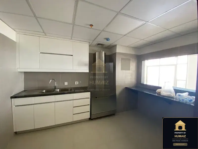 3-Bedroom Luxury Apartment (4 Bath, Suite 14) at Pearl Towers For Rent in DHA Phase 8 Karachi — Photograph 9
