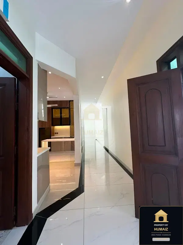 1,000 Sq. Yd. 6-Bedroom Luxury Villa (Basement, 6 Bath, Residence 60) in DHA Phase 8 For Sale in DHA Phase 8 Karachi — Photograph 15