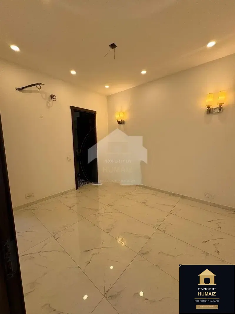 100 Sq. Yd. 4-Bedroom Luxury Villa (Basement, 4 Bath, Residence 8) in DHA Phase 8 For Sale in DHA Phase 8 Karachi — Photograph 4