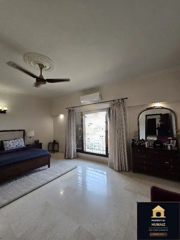 500 Sq. Yd. 5-Bedroom Luxury Villa (Basement, 6 Bath, Residence 3) on Zulfiqar Commercial For Sale in DHA Phase 8 Karachi — Photograph 5
