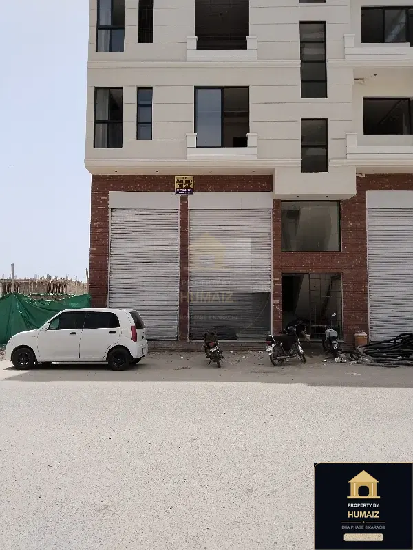 550 Sq. Yd. Commercial Retail Shop in Khayaban-e-Shaheen For Sale in DHA Phase 8 Karachi — Photograph 8