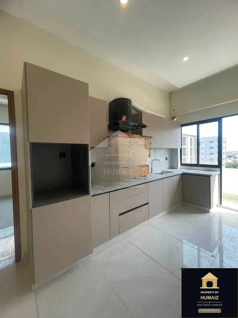 3-Bedroom Luxury Apartment (Brand New, 3 Bath, Suite 27) on Al-Murtaza Commercial For Sale in DHA Phase 8 Karachi — Photograph 4