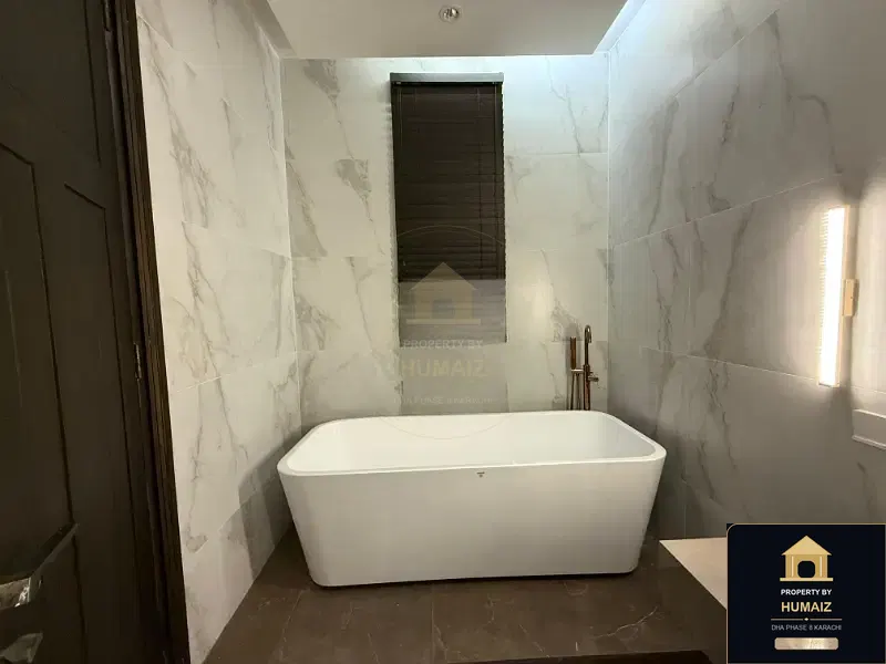 500 Sq. Yd. 5-Bedroom Luxury Villa (Private Pool, 6 Bath, Residence 1) in Khayaban-e-Shujaat For Sale in DHA Phase 8 Karachi — Photograph 15