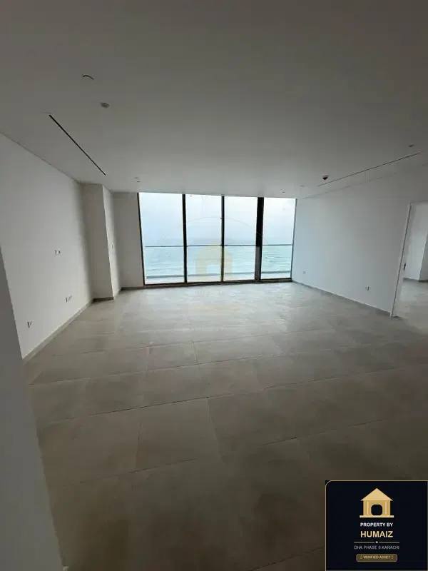 4-Bedroom Luxury Apartment at The Views North Tower For Sale in DHA Phase 8 Karachi — Photograph 24