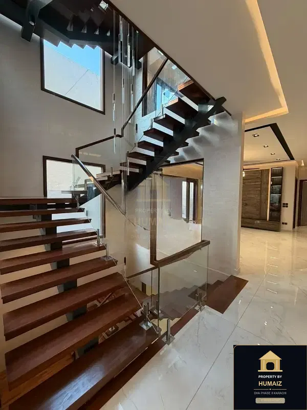 1,000 Sq. Yd. 10-Bedroom Luxury Villa (Basement, 6 Bath, Residence 2) in Zone A For Sale in DHA Phase 8 Karachi — Photograph 12