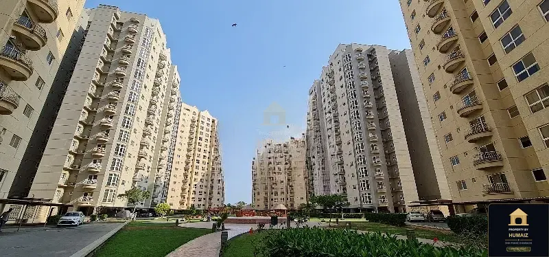 4-Bedroom Luxury Apartment (Private Pool, 4 Bath, Suite 7) at Creek Vistas For Rent in DHA Phase 8 Karachi — Photograph 3