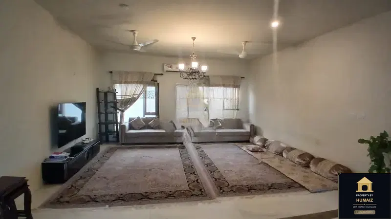 1,000 Sq. Yd. 7-Bedroom Luxury Villa (Basement, 7 Bath, Residence 4) in DHA Phase 8 For Sale in DHA Phase 8 Karachi — Photograph 17