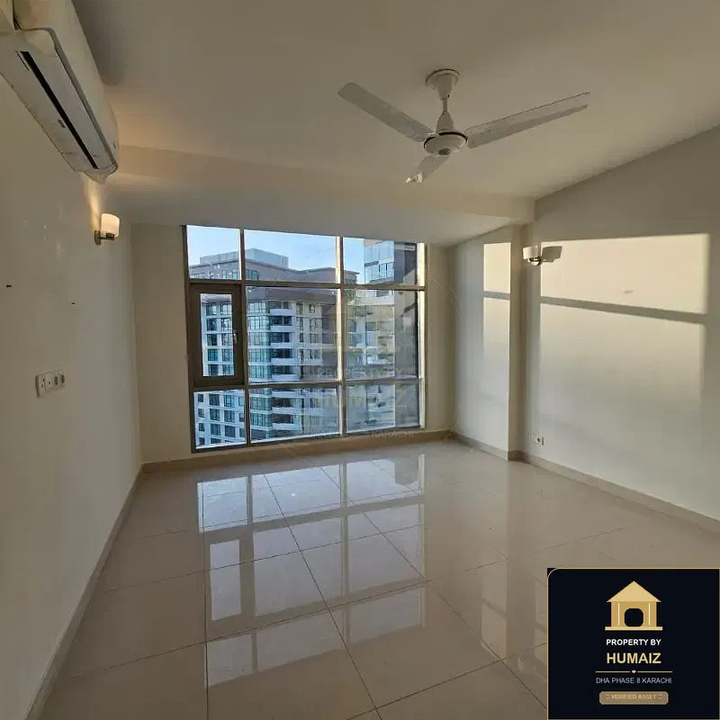2-Bedroom Luxury Apartment (Sea Facing, 4 Bath, Suite 18) at Reef Towers For Sale in DHA Phase 8 Karachi — Photograph 10