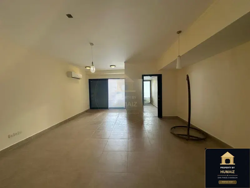 2-Bedroom Luxury Apartment (Sea Facing, 3 Bath, Suite 13) at Coral Towers For Rent in DHA Phase 8 Karachi — Photograph 2