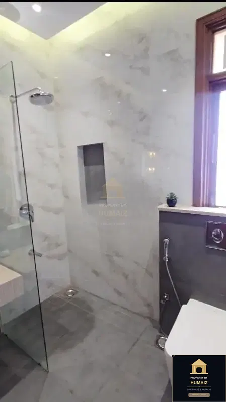 500 Sq. Yd. 6-Bedroom Luxury Villa (Basement, 6 Bath, Residence 111) in DHA Phase 8 For Sale in DHA Phase 8 Karachi — Photograph 11