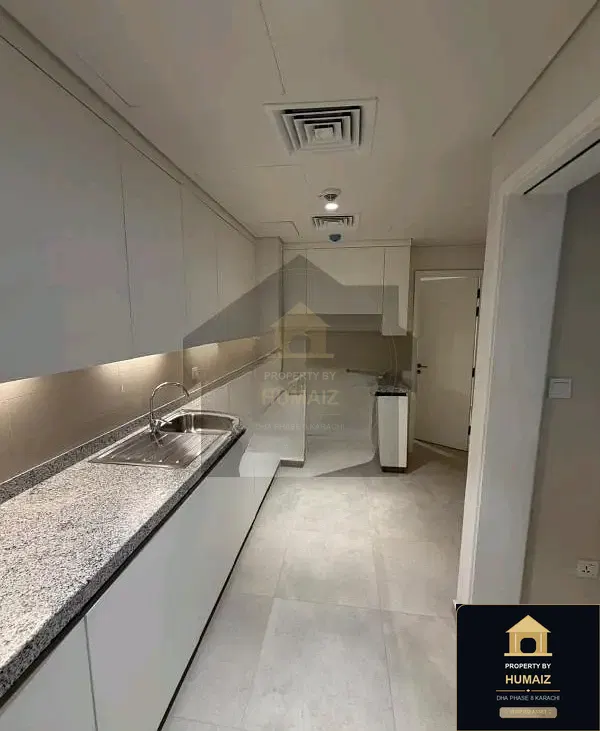 3-Bedroom Luxury Apartment (Private Pool, 3 Bath, Suite 40) at The Views For Sale in DHA Phase 8 Karachi — Photograph 7
