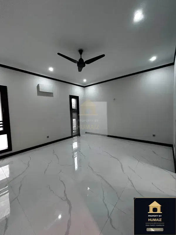 500 Sq. Yd. 7-Bedroom Luxury Villa (West Open, 6 Bath, Residence 18) in DHA Phase 8 For Sale in DHA Phase 8 Karachi — Photograph 12