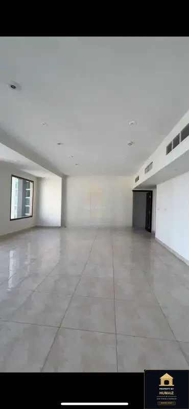 4-Bed Luxury Penthouse (Sea Facing, 5 Bath, Suite 1) at Pearl Towers For Rent in DHA Phase 8 Karachi — Photograph 38