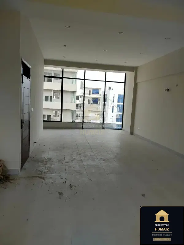 100 Sq. Yd. Commercial Building (Brand New, 5 Bath, Unit 4) on Al-Murtaza Commercial For Rent in DHA Phase 8 Karachi — Photograph 8