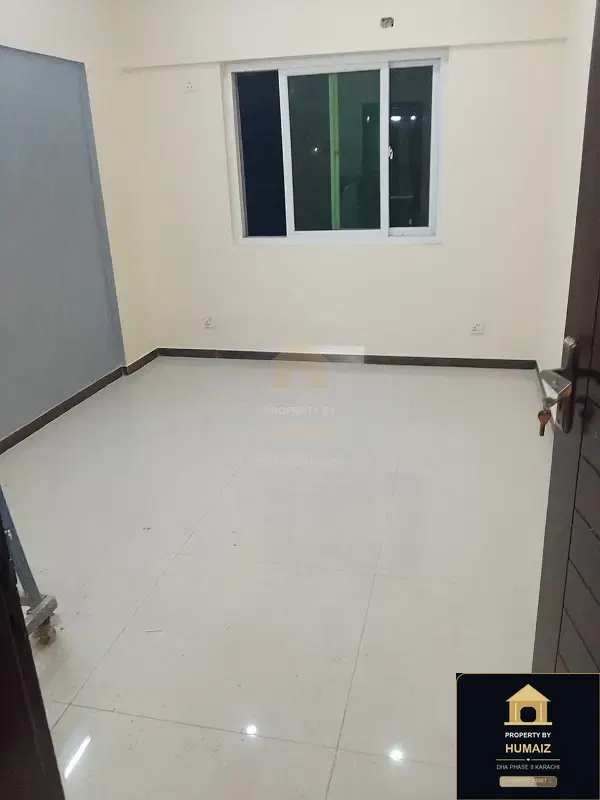 3-Bedroom Luxury Apartment (3 Bath, Suite 10) in DHA Phase 8 For Rent in DHA Phase 8 Karachi — Photograph 9