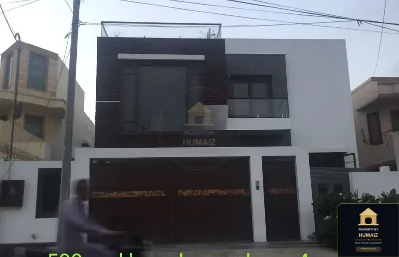 300 Sq. Yd. 5-Bedroom Luxury Villa (5 Bath, Residence 7) in DHA Phase 8 For Sale in DHA Phase 8 Karachi — Photograph 2