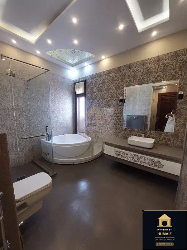 1,000 Sq. Yd. 6-Bedroom Luxury Villa (West Open, 6 Bath, Residence 8) in DHA Phase 8 For Rent in DHA Phase 8 Karachi — Photograph 15