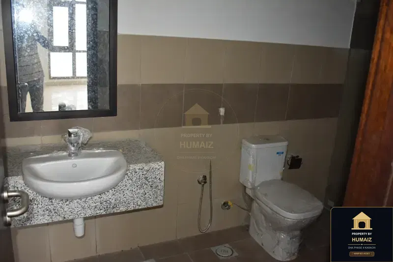 3-Bedroom Luxury Apartment (Brand New, 5 Bath, Suite 2) at Emaar Oceanfront For Rent in DHA Phase 8 Karachi — Photograph 13