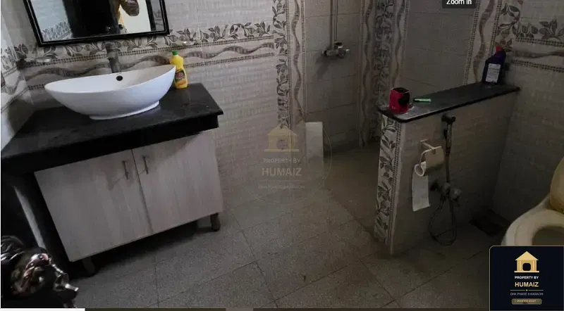 3-Bedroom Upper/Lower Portion (Brand New, 4 Bath, Unit 28) in DHA Phase 8 For Rent in DHA Phase 8 Karachi — Photograph 7