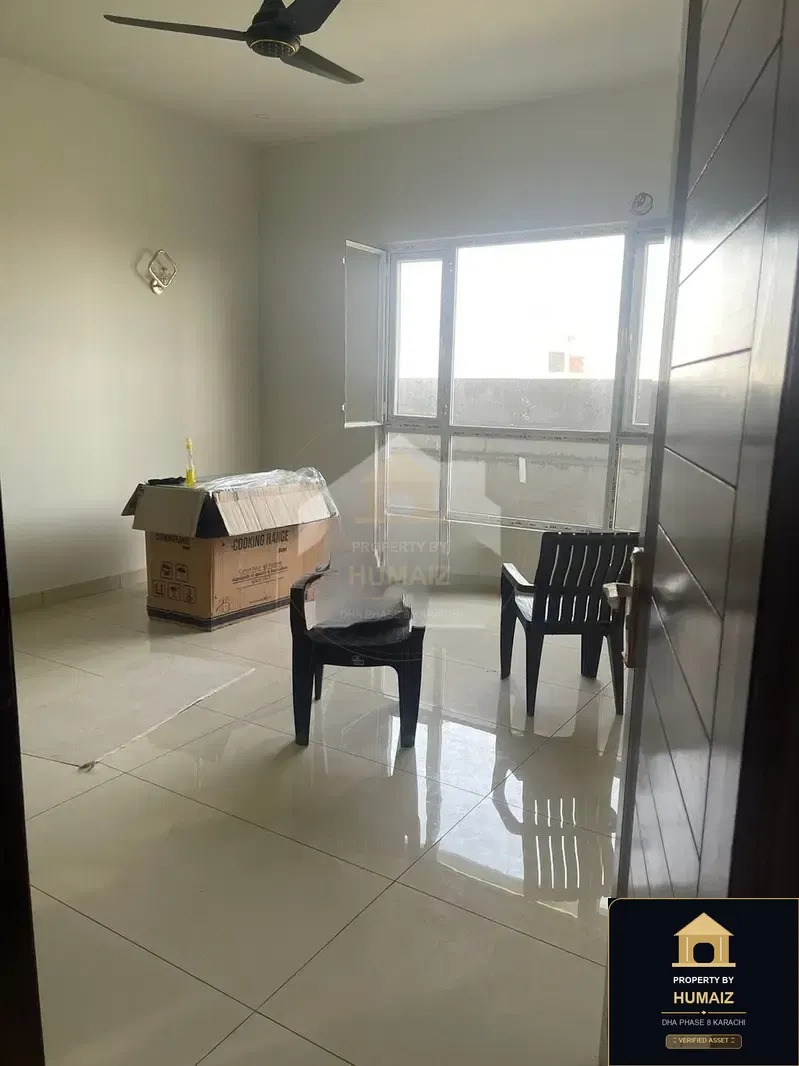300 Sq. Yd. 5-Bedroom Luxury Villa (Brand New, 6 Bath, Residence 2) in Khayaban-e-Sahil For Sale in DHA Phase 8 Karachi — Photograph 3