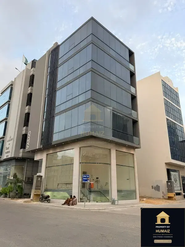 100 Sq. Yd. Commercial Retail Shop (Corner, 1 Bath, Unit 2) on Zulfiqar Commercial For Rent in DHA Phase 8 Karachi — Photograph 2