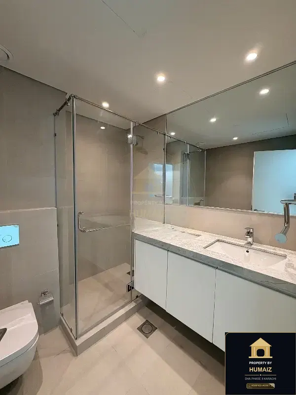 2-Bedroom Luxury Apartment (Sea Facing, 3 Bath, Suite 24) at The Views For Rent in DHA Phase 8 Karachi — Photograph 13