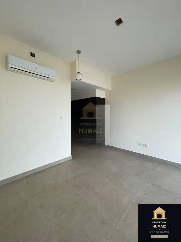 3-Bedroom Luxury Apartment (5 Bath, Suite 16) at Coral Towers For Sale in DHA Phase 8 Karachi — Photograph 7