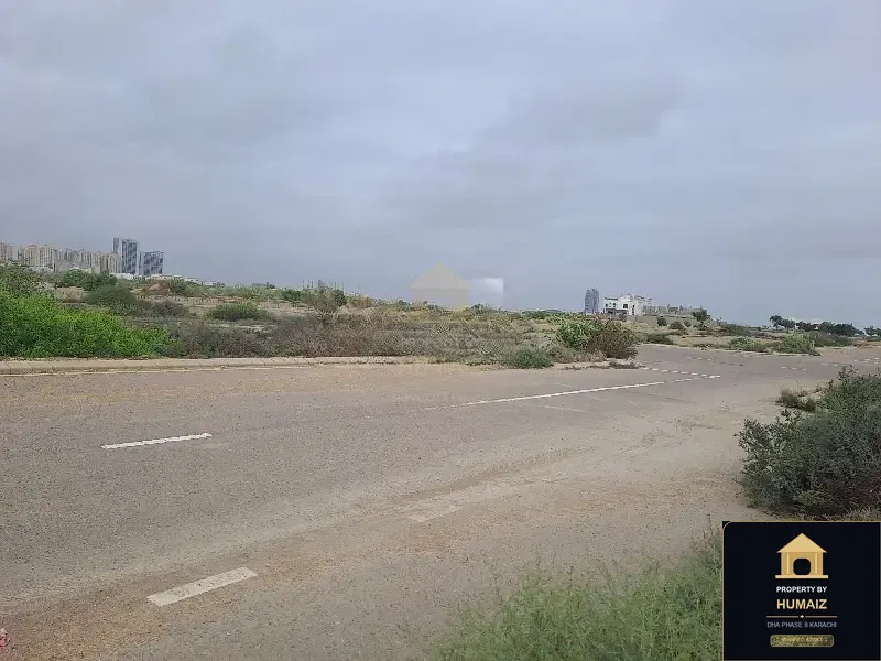 200 Sq. Yd. Commercial Plot (Parcel 53) on Peninsula Commercial For Sale in DHA Phase 8 Karachi — Photograph 3