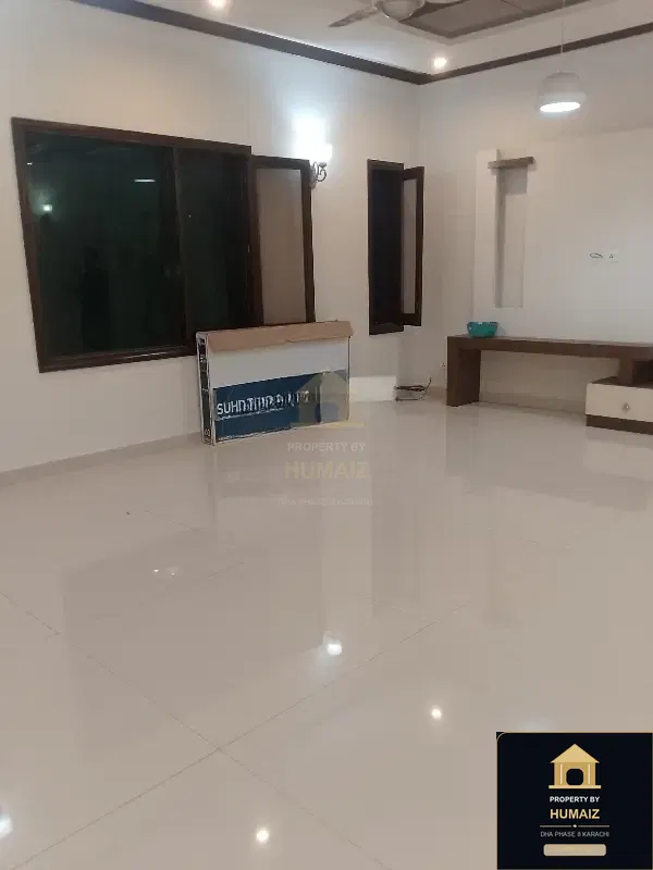 500 Sq. Yd. 6-Bedroom Luxury Villa (6 Bath, Residence 1) in Khayaban-e-Tariq For Rent in DHA Phase 8 Karachi — Photograph 2