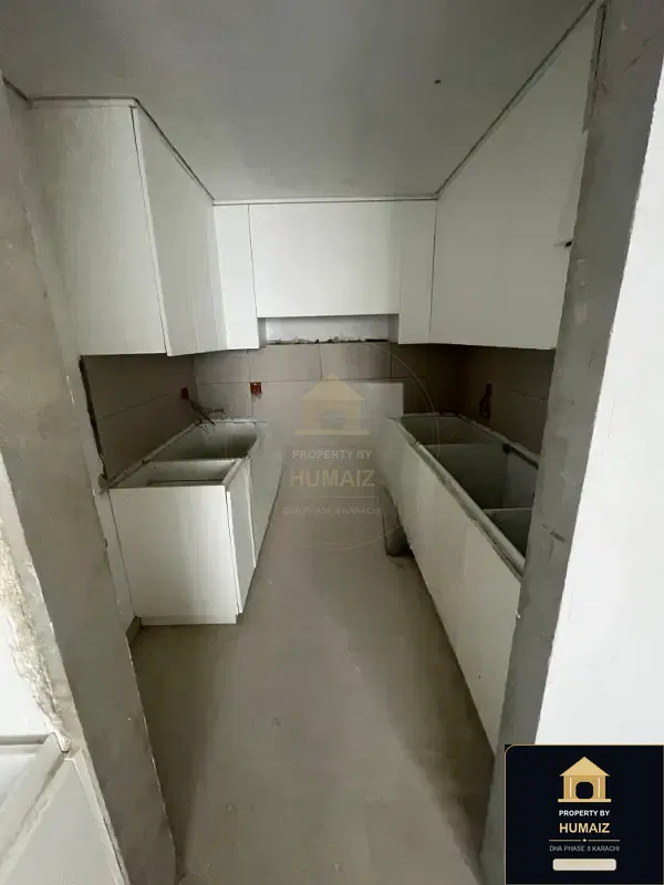 3-Bedroom Luxury Apartment (Boulevard Facing, 5 Bath, Suite 2) at Reef Towers For Sale in DHA Phase 8 Karachi — Photograph 19
