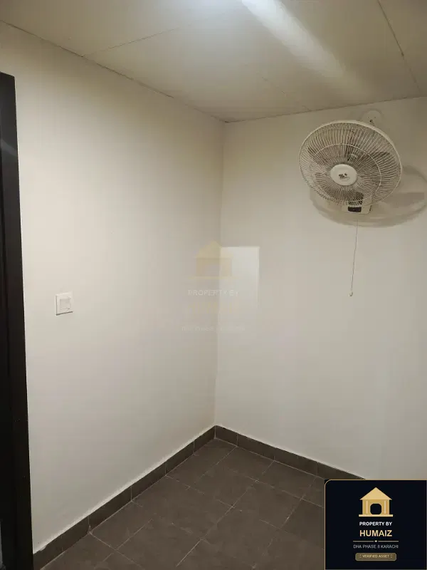 3-Bedroom Luxury Apartment (5 Bath, Suite 2) at Pearl Towers For Sale in DHA Phase 8 Karachi — Photograph 30