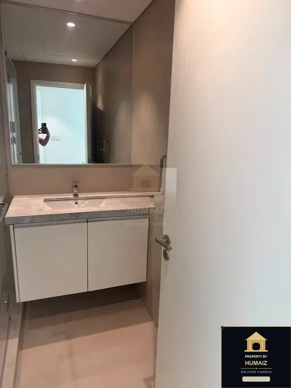 2-Bedroom Luxury Apartment (Boulevard Facing, 3 Bath, Suite 12) at The Views For Rent in DHA Phase 8 Karachi — Photograph 30