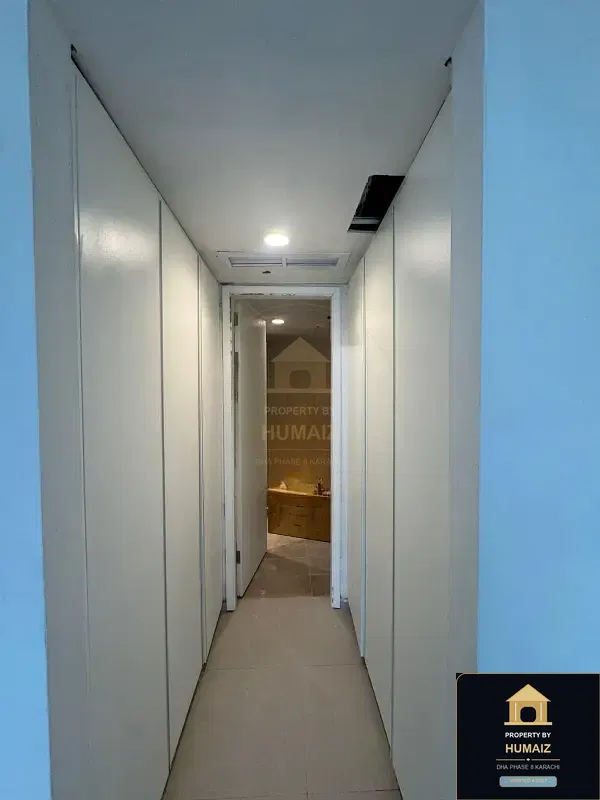 4-Bedroom Luxury Apartment (Sea Facing, 6 Bath, Suite 2) at Emaar Oceanfront For Sale in DHA Phase 8 Karachi — Photograph 13