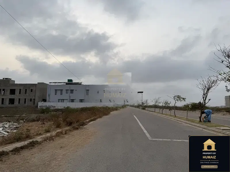 500 Sq. Yd. Residential Plot (Boulevard Facing, Parcel 44) in DHA Phase 8 For Sale in DHA Phase 8 Karachi — Photograph 4