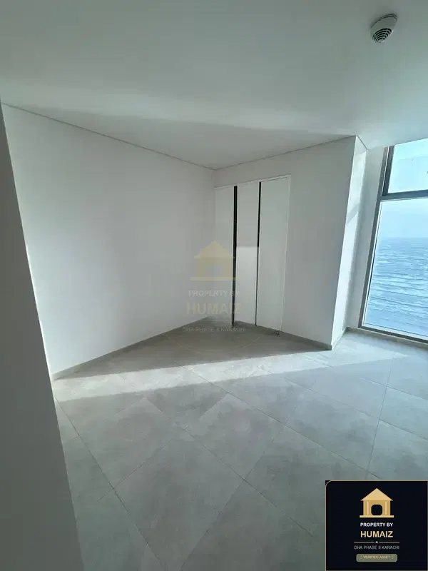 3-Bedroom Luxury Apartment (Sea Facing, 5 Bath, Suite 38) at The Views For Rent in DHA Phase 8 Karachi — Photograph 22