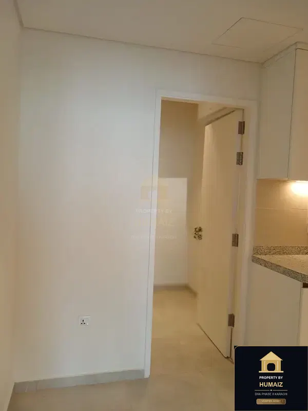 3-Bedroom Luxury Apartment (Sea Facing, 5 Bath, Suite 23) at The Views For Rent in DHA Phase 8 Karachi — Photograph 19